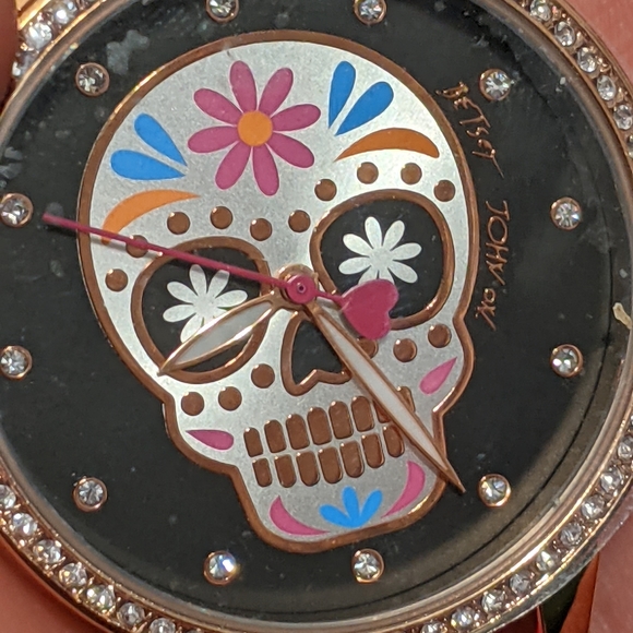 Betsey Johnson Skull Watch main image 6